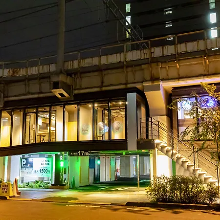 Under Railway Hotel Akihabara-3